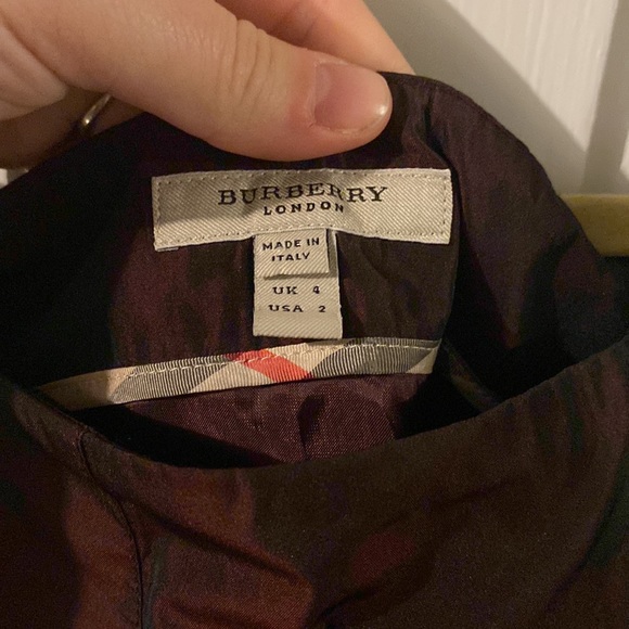 Burberry London burgundy skirt - Picture 4 of 4